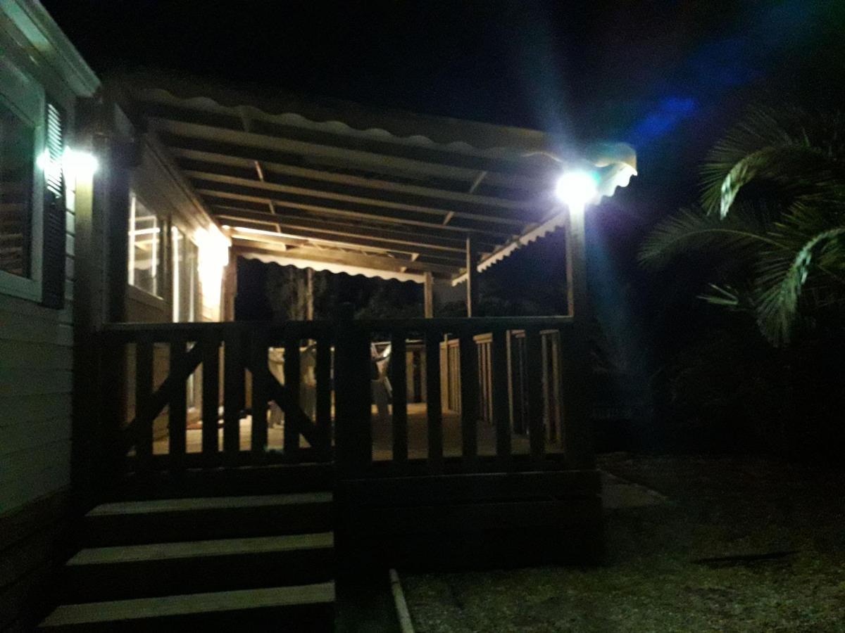 Mobil Neuf 2 6 Personnes Saint Aygulf Campingplatz