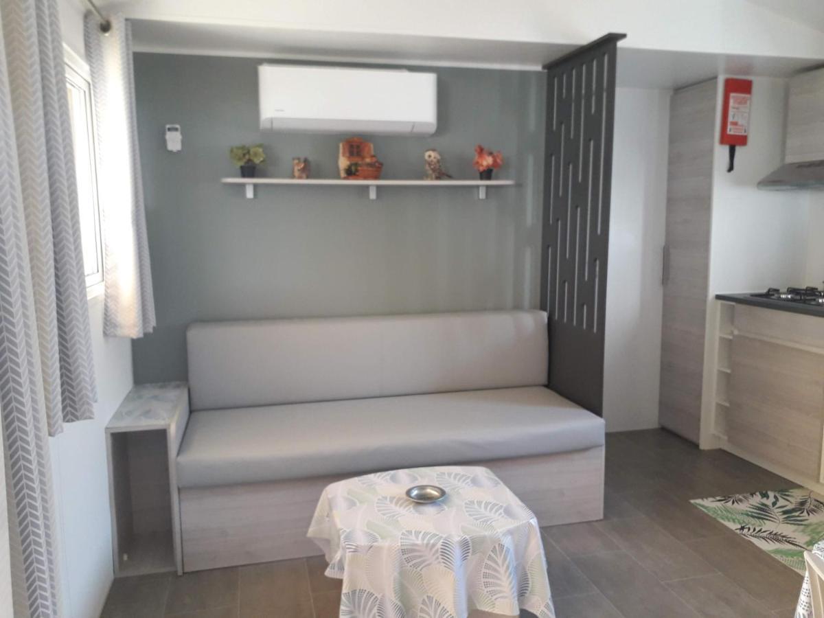 Campingplatz Mobil Neuf 2 6 Personnes Saint Aygulf *